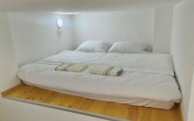 Sutomarina Apartments